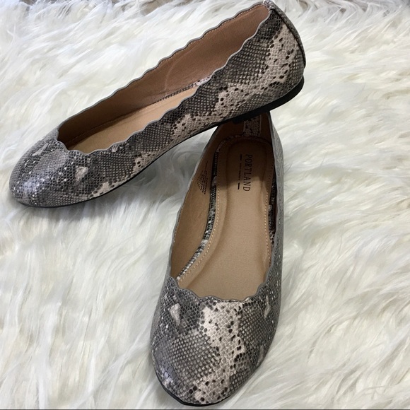 Snakeskin Pattern Ruthie Flat Scalloped Portland - Picture 3 of 7